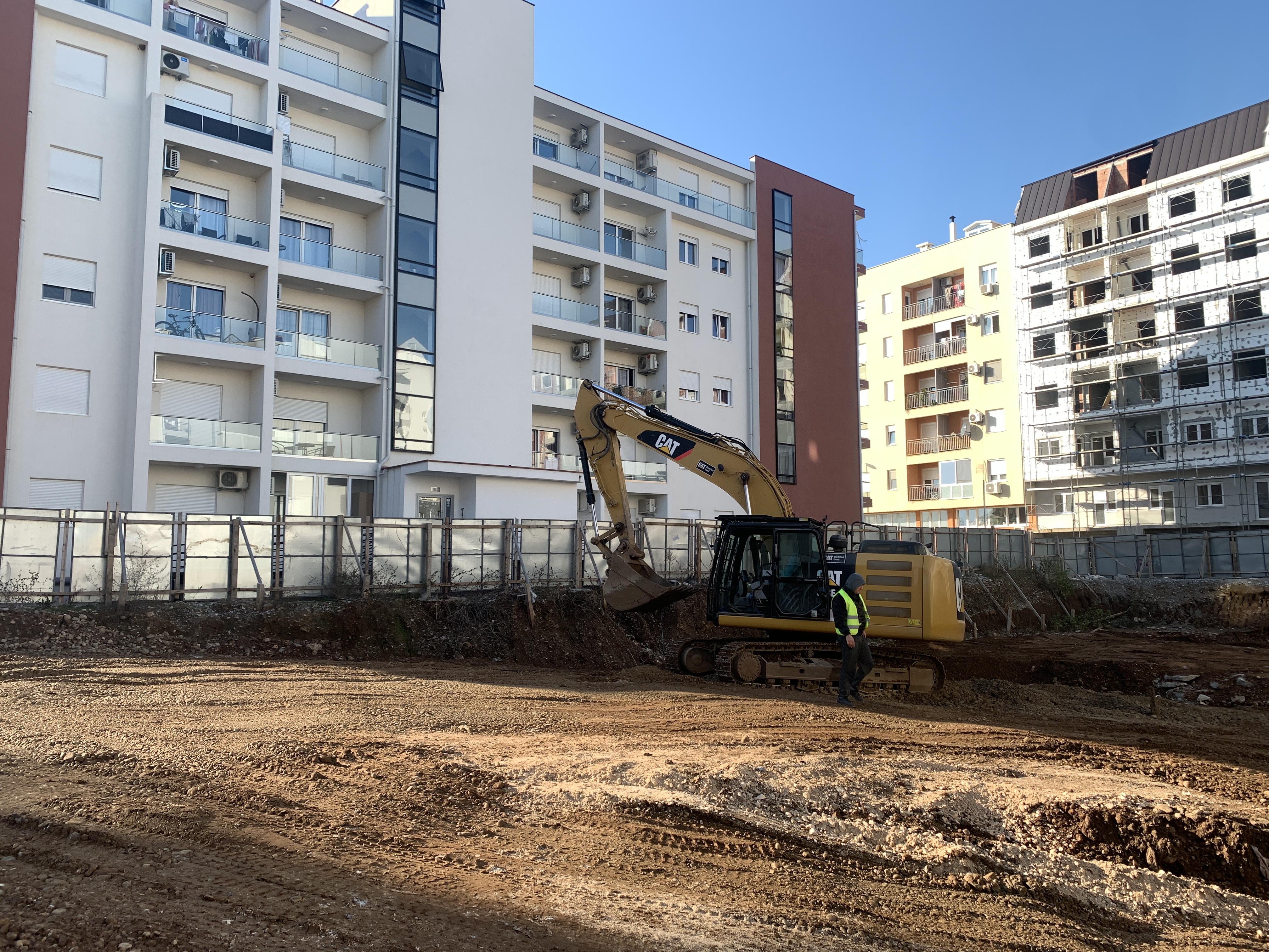 Gradonačelnik Vuković obišao radove u ulicama 18. jula i Veliše Mugoše i gradilište na Zabjelu