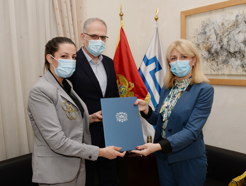 Glavni grad donirao bijelu tehniku za potrebe Dječijeg doma "Mladost"