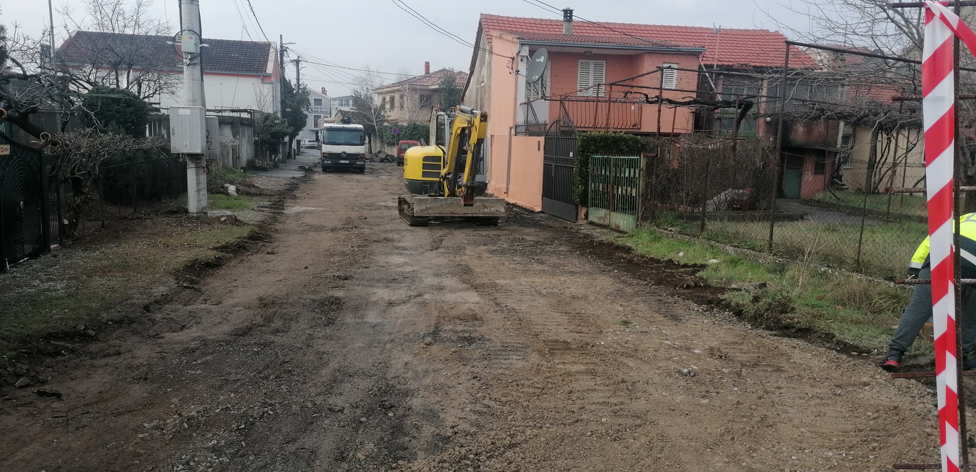 Počela rekonstrukcija Ulice Slobodana Škerovića na Draču
