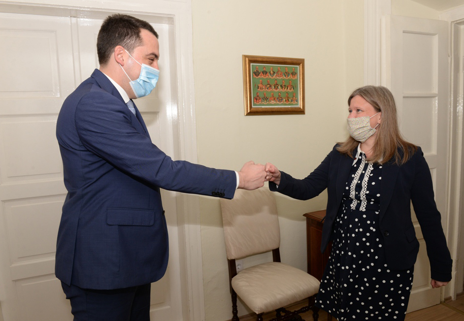 Vuković i Medoks: Intenzivirati saradnju Podgorice i gradova Ujedinjenog Kraljevstva
