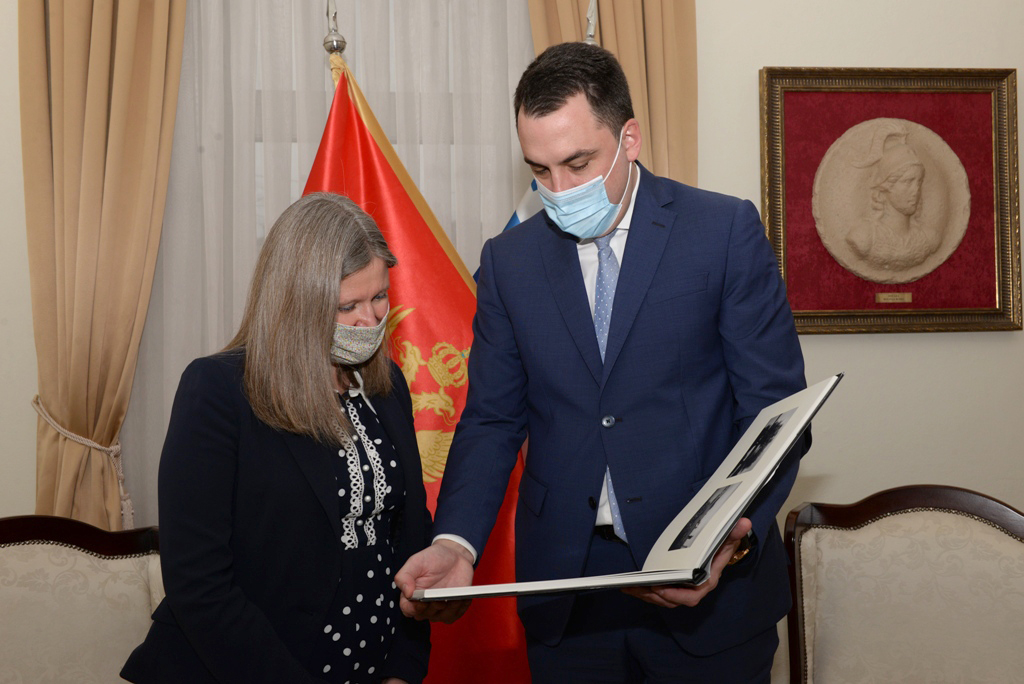 Vuković i Medoks: Intenzivirati saradnju Podgorice i gradova Ujedinjenog Kraljevstva