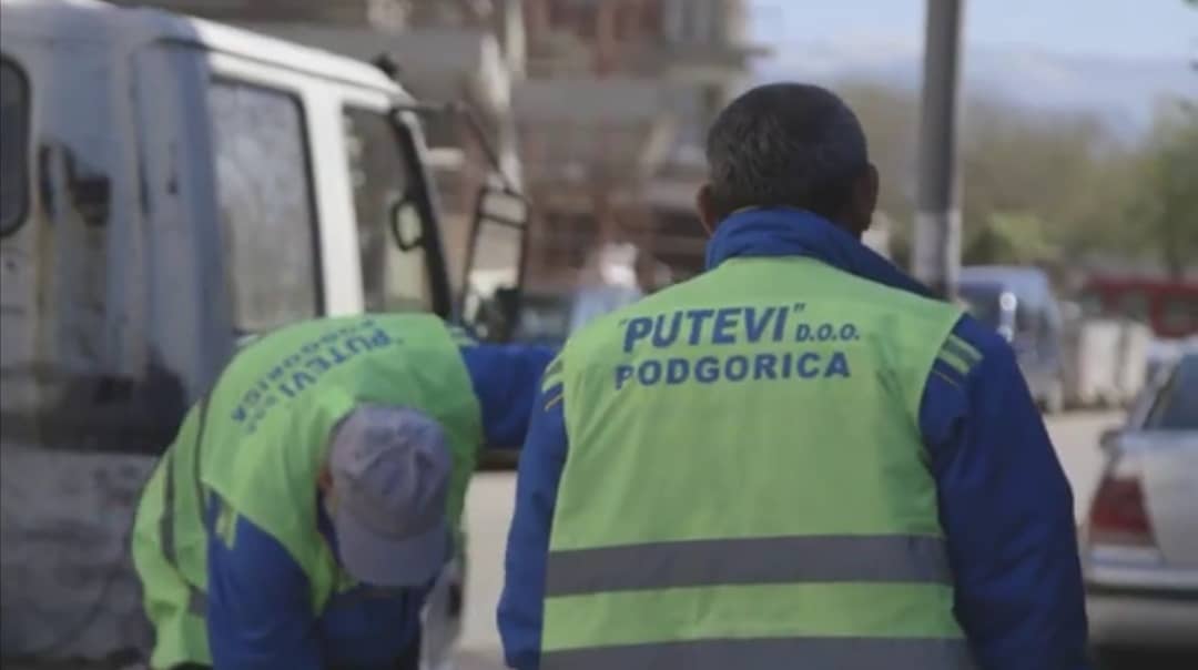 Obilne padavine prouzrokovale udarne rupe na mnogim gradskim saobraćajnicama; Putevi kreću u sanciju odmah po prestanku padavina