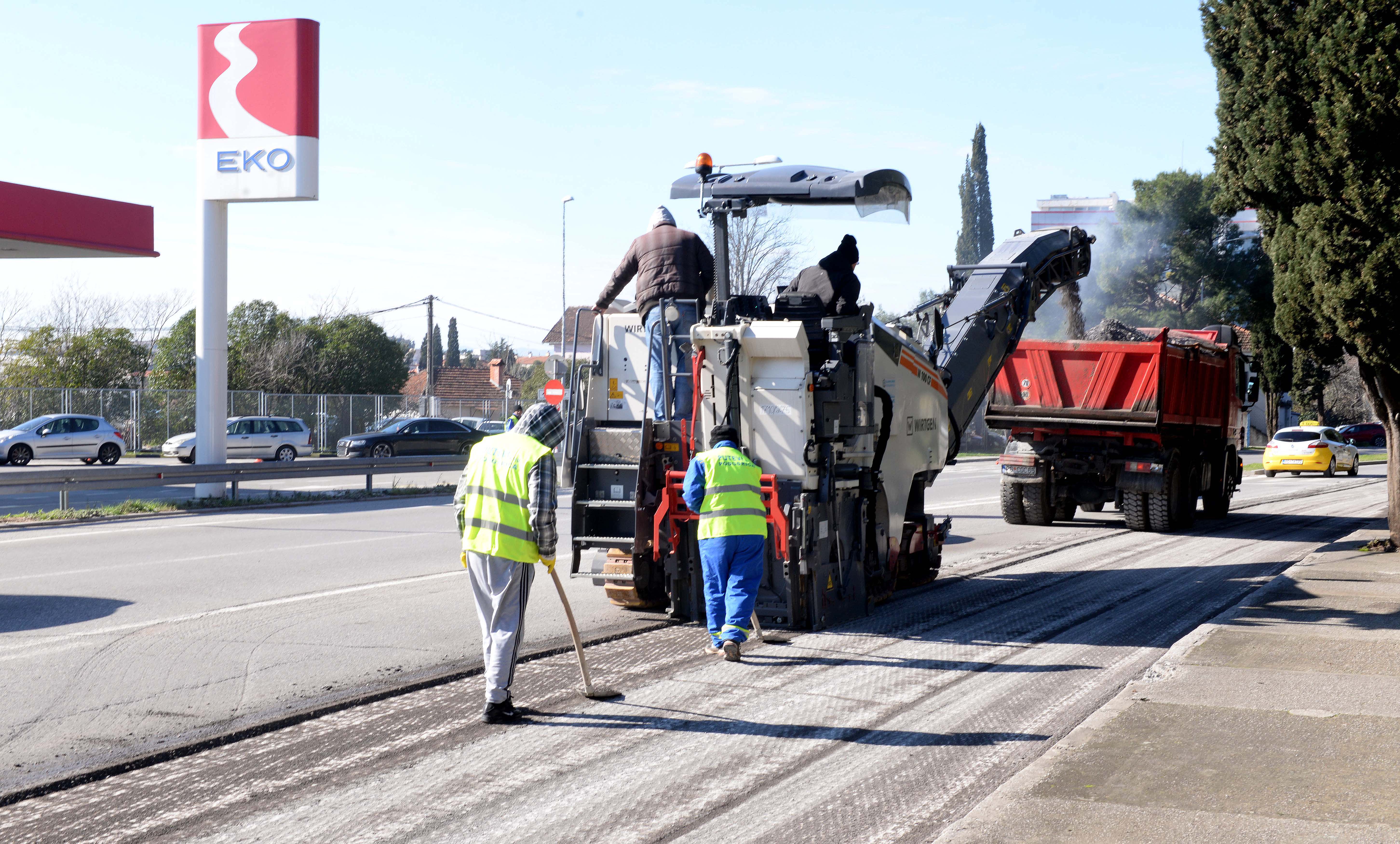 Počela rekonstrukcija Bulevara Ivana Crnojevića