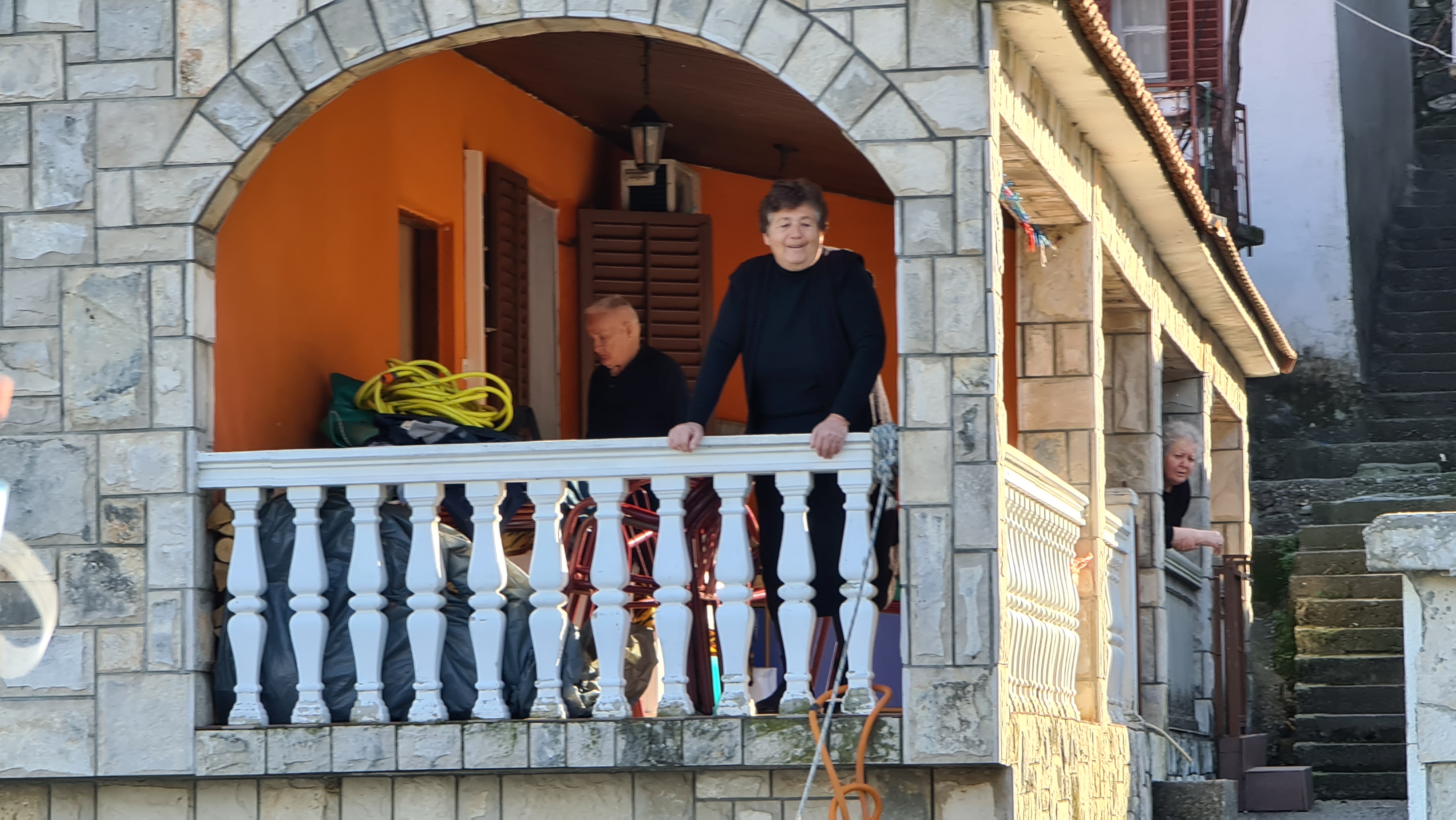Vuković i Stajović obišli poplavljena područja u opštini Golubovci