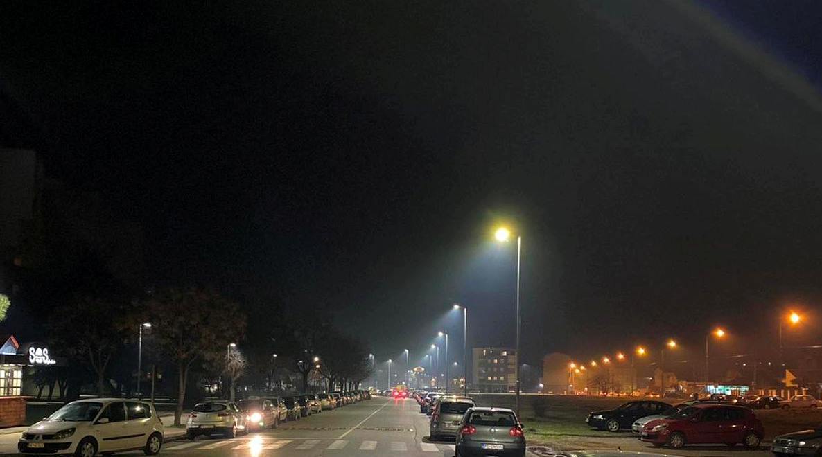 Nova LED rasvjeta u ulicama Velimira Terzića i Blaža Jovanovića  u Bloku V