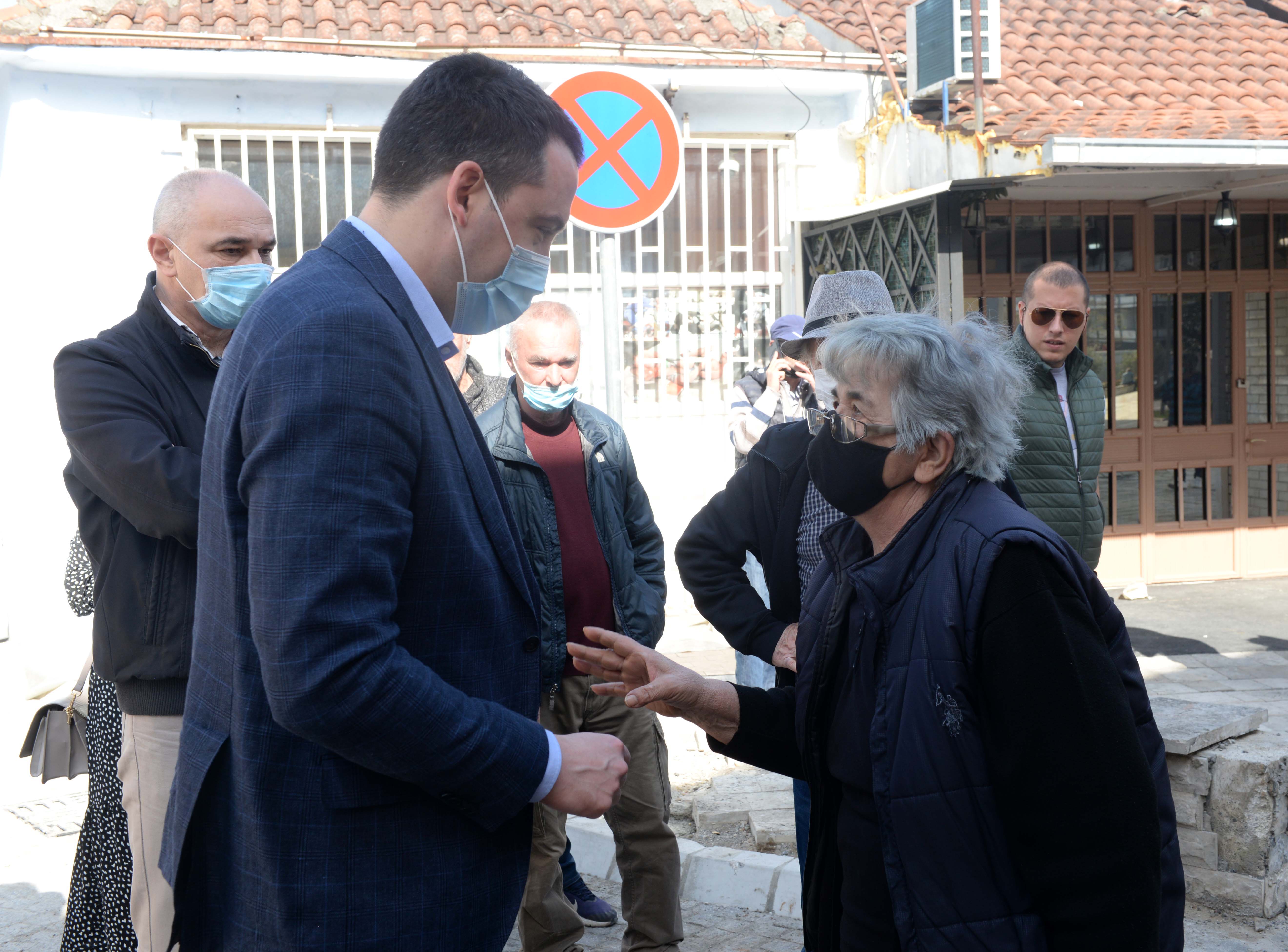 Završena rekonstrukcija ulica Keše Đurovića i Predgrad; VUKOVIĆ: Ponosan sam što na pravi način vraćamo duh Staroj varoši