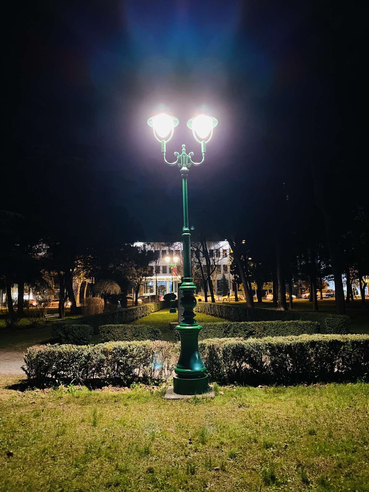 Obnovljena rasvjeta u parku Ivana Milutinovića