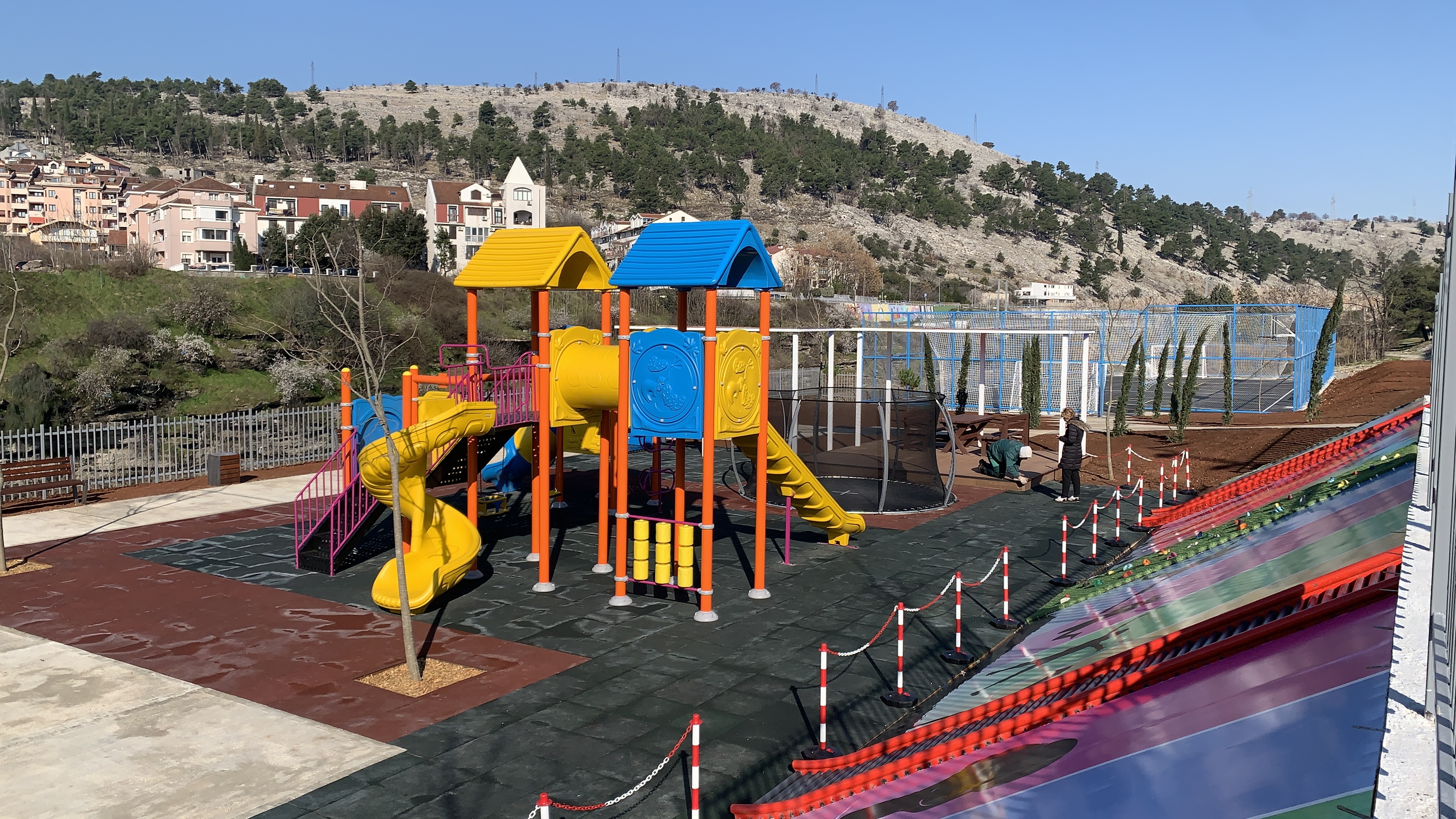Podgorica dobila još jedan park; U naselju Zagorič završena izgradnja savremenog parka