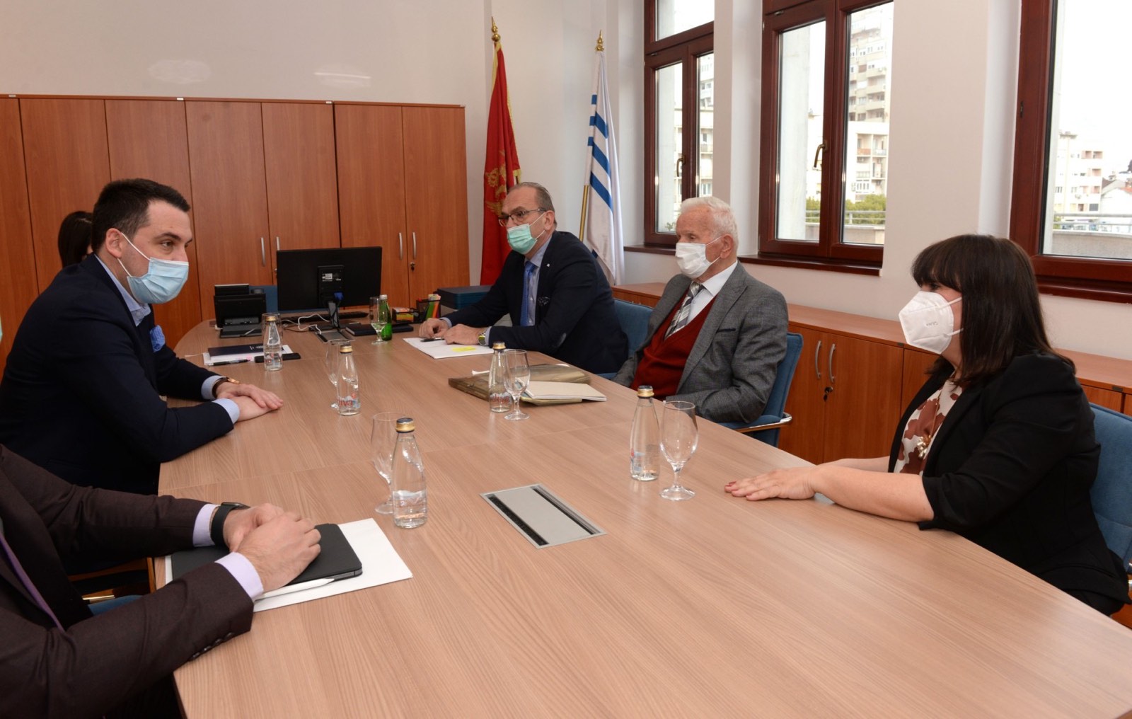 Uskoro sveobuhvatna edukativna kampanja o značaju poštovanja mjera