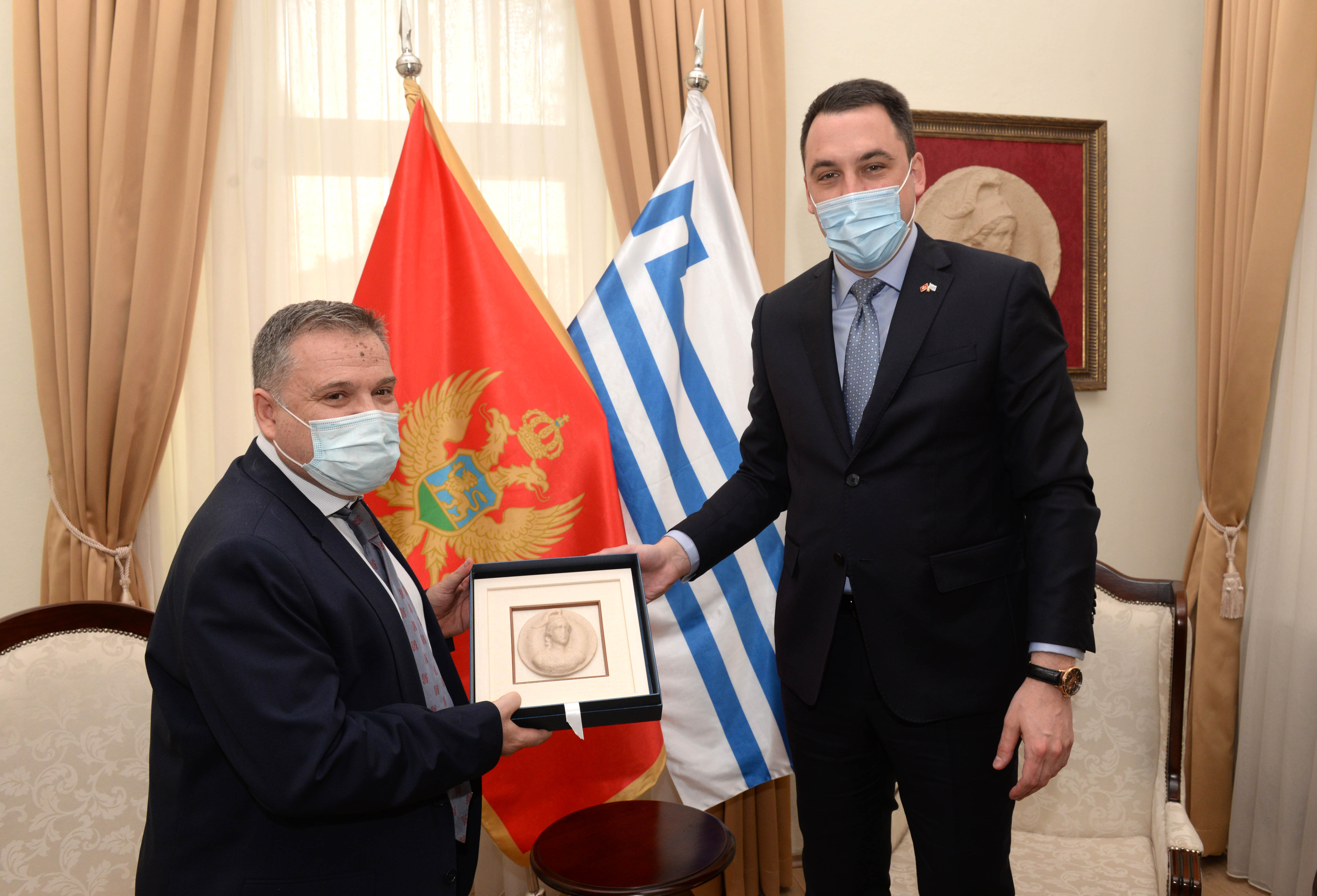 Vuković i Timonije: Nastavlja se uspješna saradnja Glavnog grada i ambasade Francuske u Podgorici