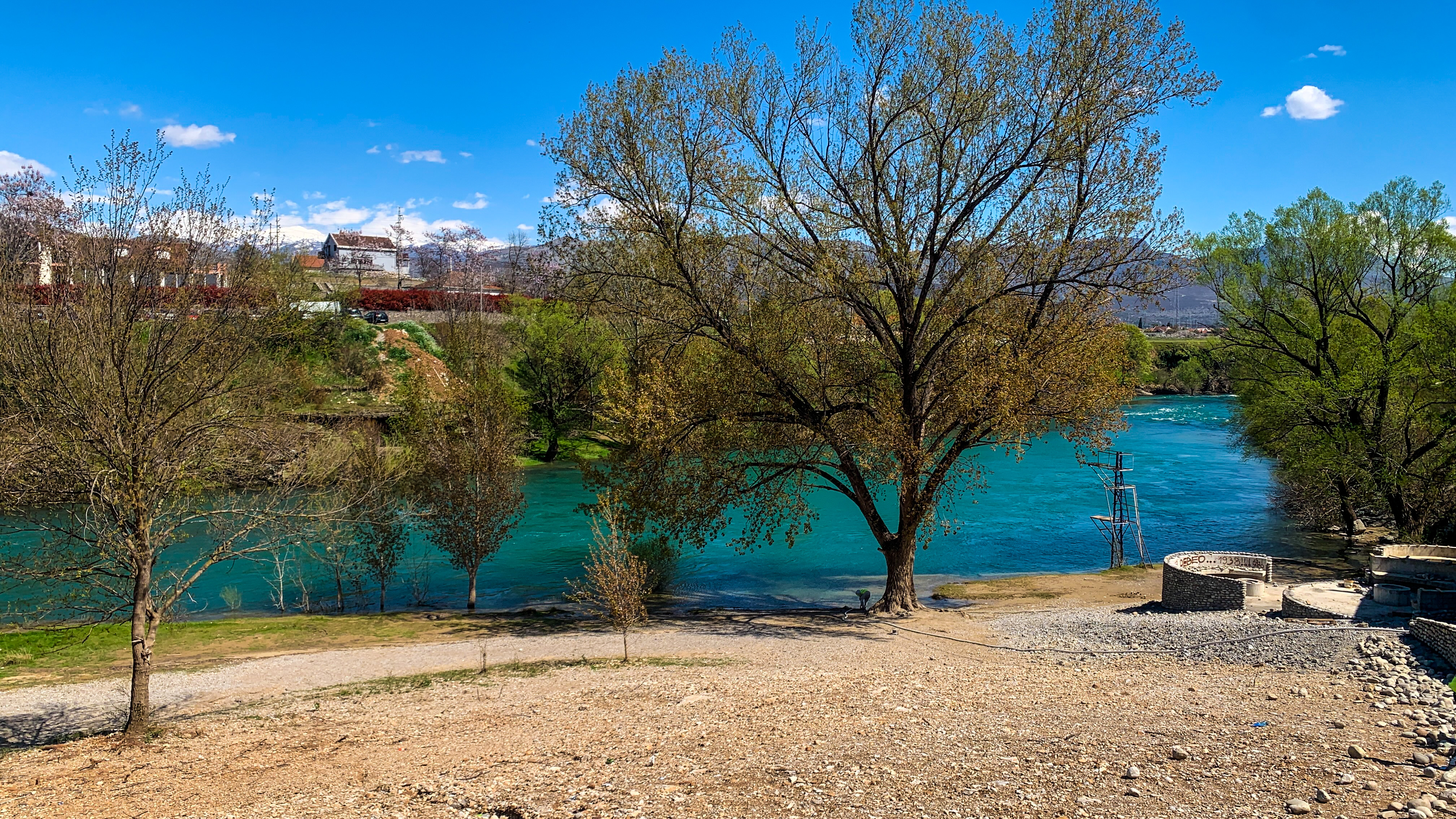 Privode se kraju radovi na izgradnji plaže u Rogamima; Podgorica uskoro dobija jednu od najljepših plaža