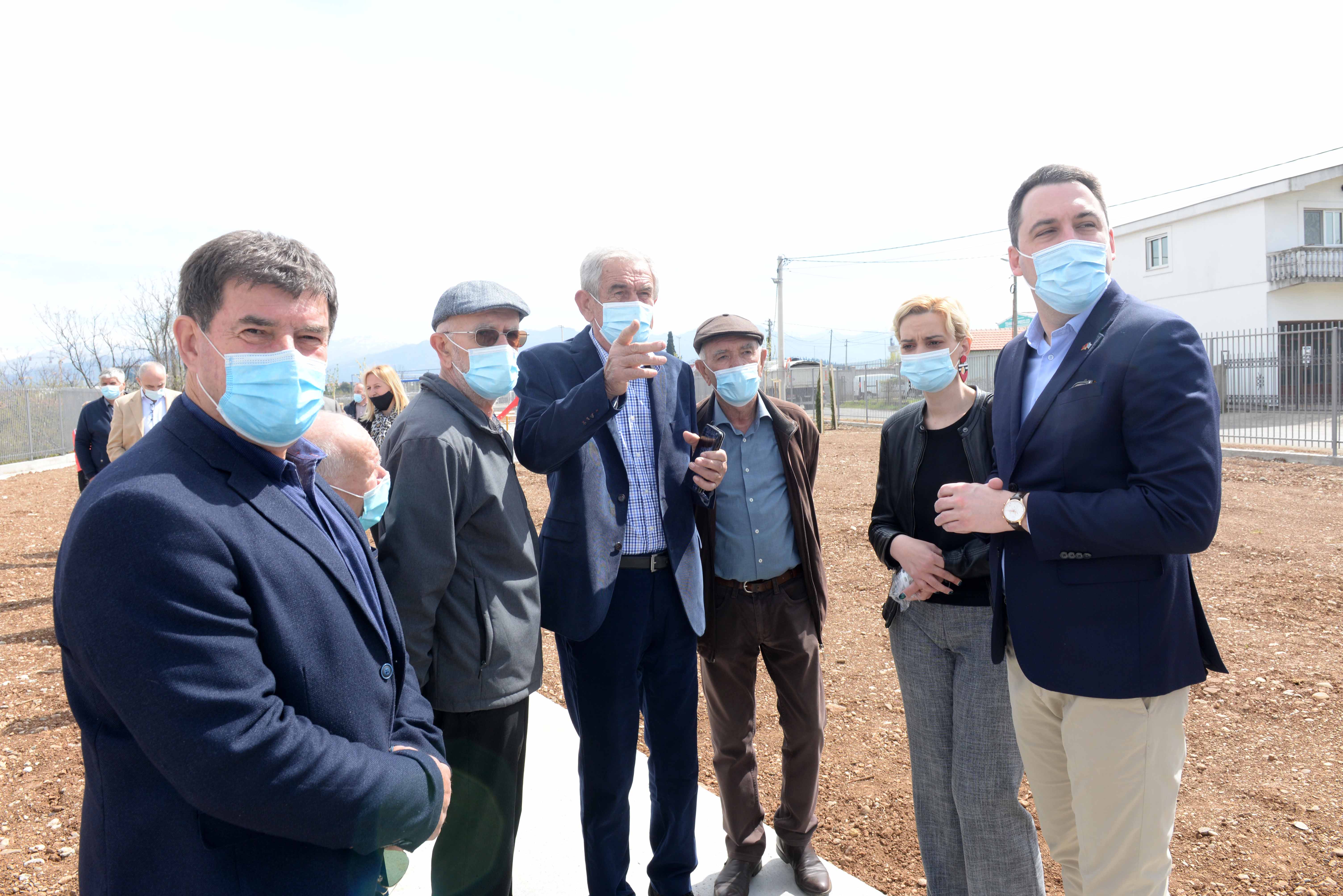 Podgorica dobila još jednu sportsko-rekreativnu zonu; Novi sadržaji za sve generacije mještana Dahne i Dajbaba