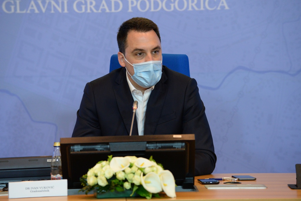 Glavni grad ulaže preko pet miliona eura u modernizaciju  javnog prevoza u Podgorici; Novi autobusi, nove linije i rekonstruisana autobuska stajališta do kraja godine