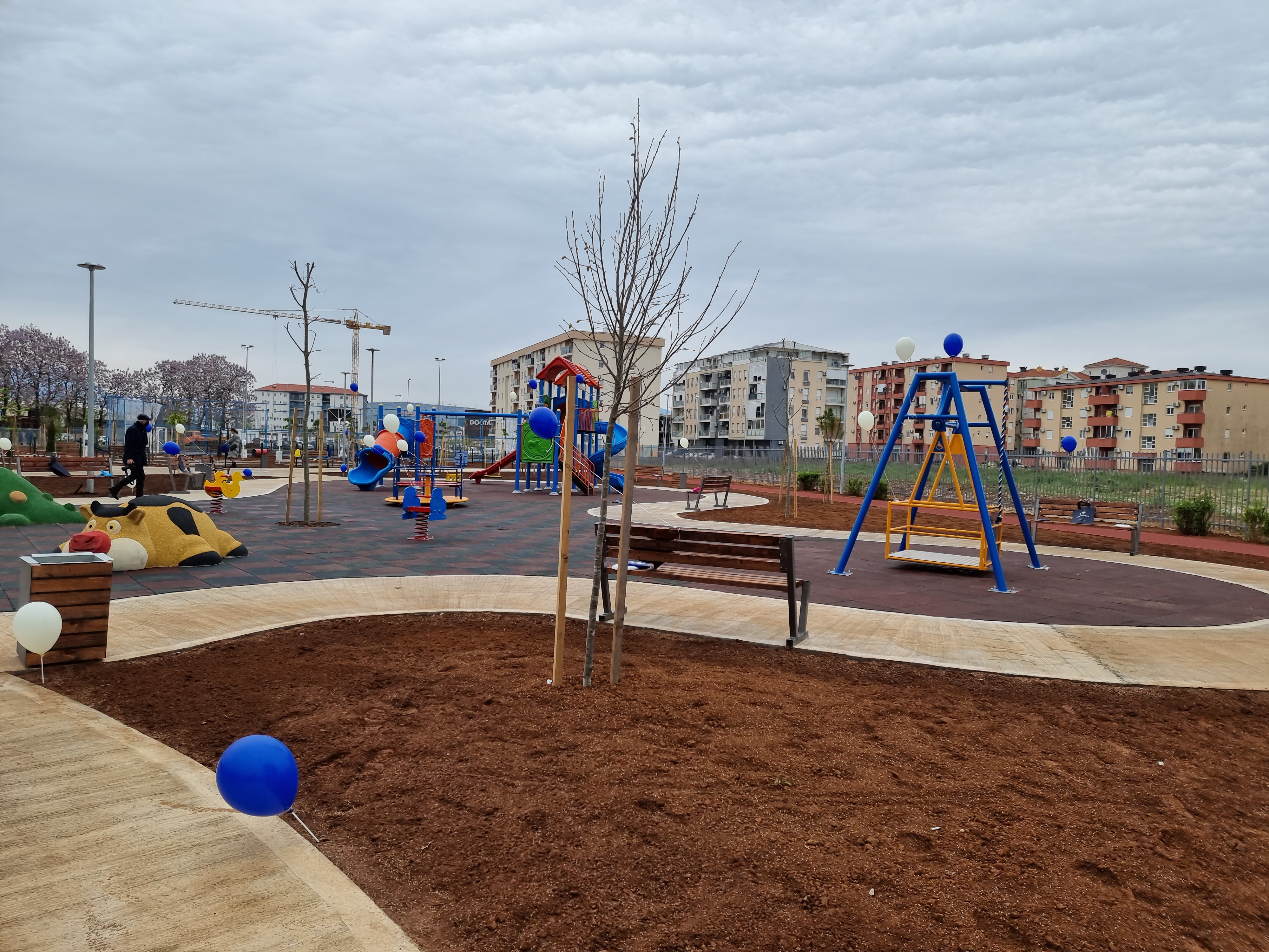Podgorica dobila još jedan park; Na Zabjelu savremeno opremljen multifunkcionalni prostor na 5.000 m2