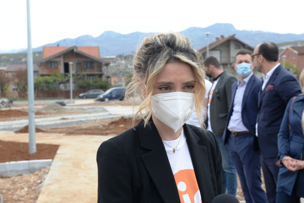 Glavni grad obilježio Dan planete Zemlje; Velika akcija čišćenja, nove sadnice u parku na Koniku