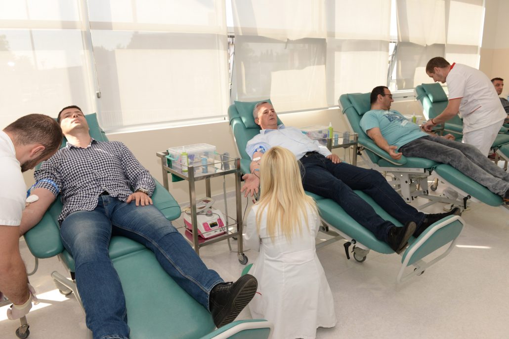 Više od 50 zaposlenih u Glavnom gradu pridružilo se akciji dobrovoljnog davanja krvi