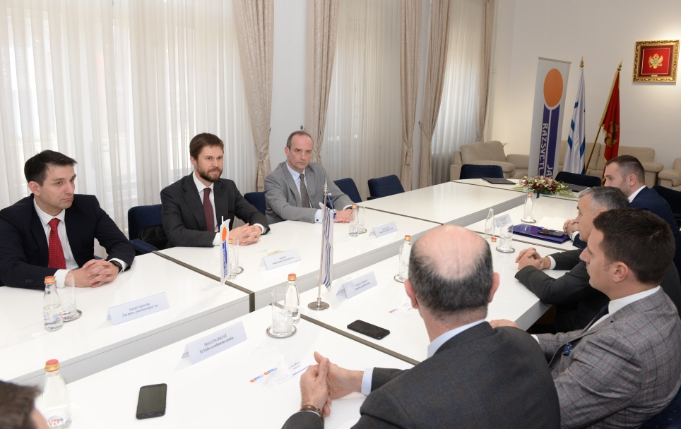 Potpisan ugovor o rekonstrukciji javne rasvjete u Podgorci vrijedan 4,7 miliona eura, ušteda energije do 80 %