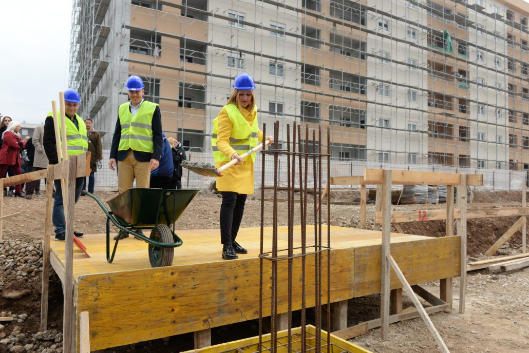 Glavni grad  će izgraditi oko 300 stanova za potrebe zaposlenih u gradskim preduzećima