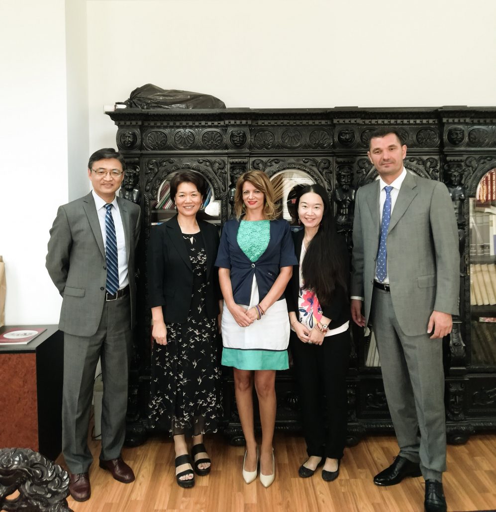 Ambasador NR Kine u zvaničnoj posjeti JU Muzeji i galerije Podgorice