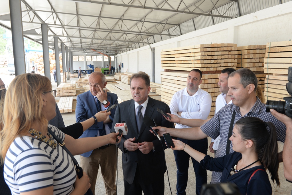 Na Bioču počela sa radom fabrika za preradu drveta i peletara, u koju je investirano 3 miliona eura