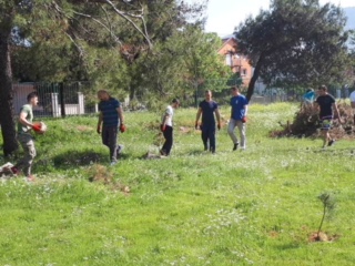 Službe Glavnog grada u akciji čišćenja park šume na Zlatici