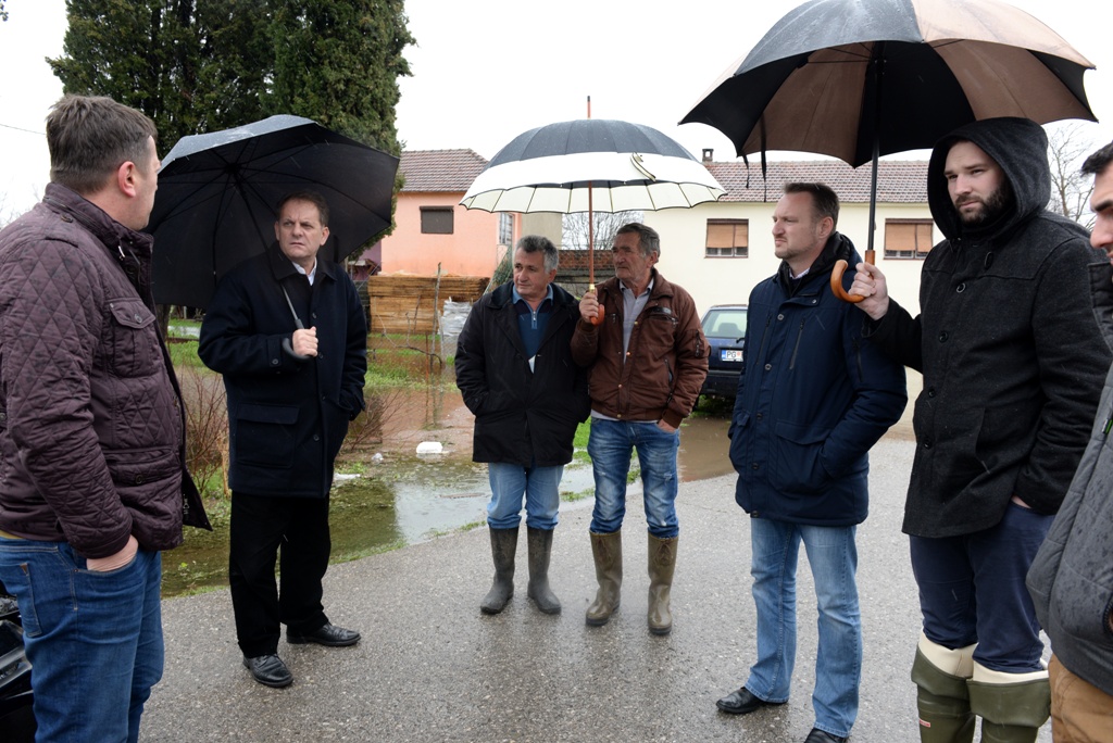 Stijepović: Opština Zeta i mještani organizovano protiv poplava, još jednom se pokazala soldiranost