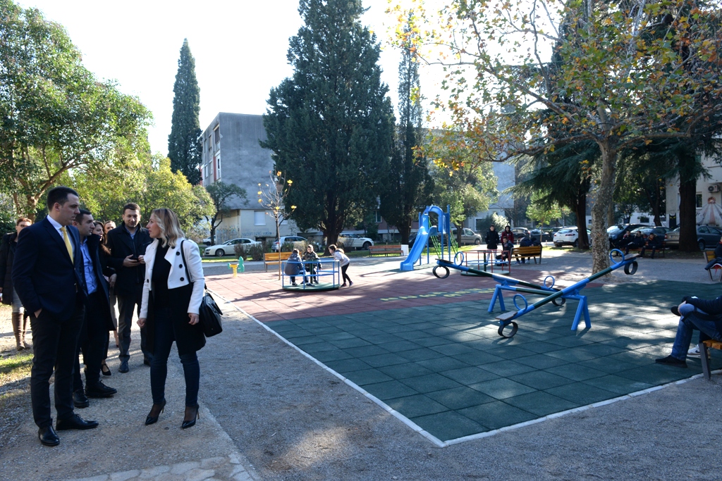 Dječije igralište Ulica Vasa Raičkovića