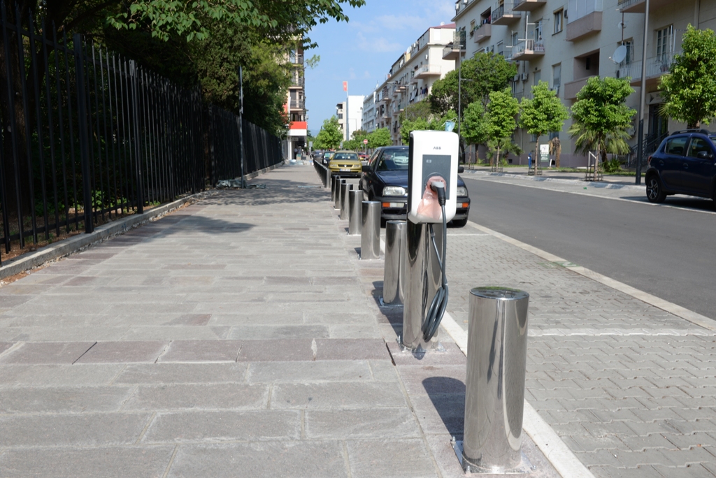 Vuka Karadžića Street got a charging point for electric cars