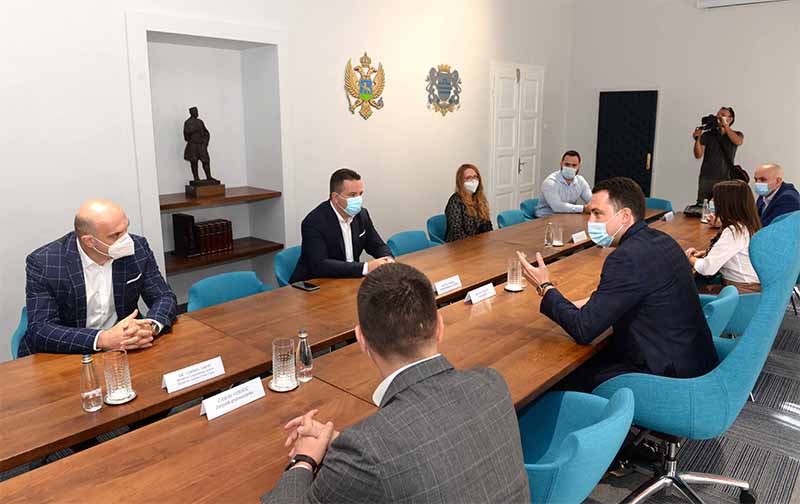 The agreement with Đurović and Radojević families as the first and decisive step towards the construction of the emergency center in Podgorica