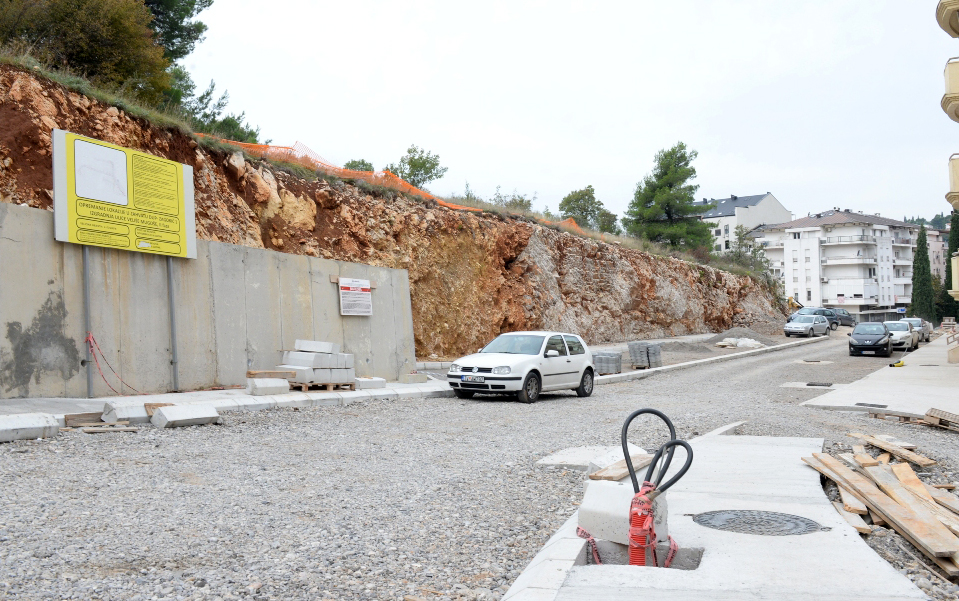 Rekonstrukcija Ulice Veliše Mugoše