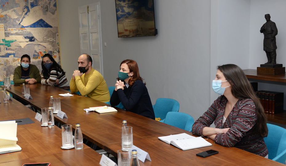 Vuković with representatives of Animal protection NGO; By forming a working group to jointly work on improvement of our relationship with pets