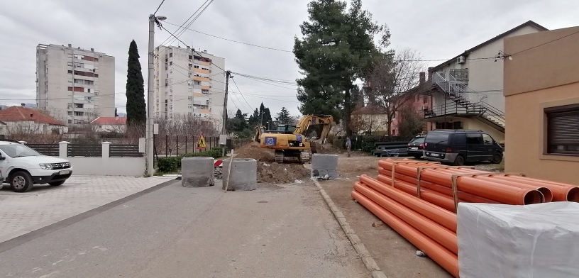 Works on reconstruction of Buda Tomovića Street in Zabjelo are in progress