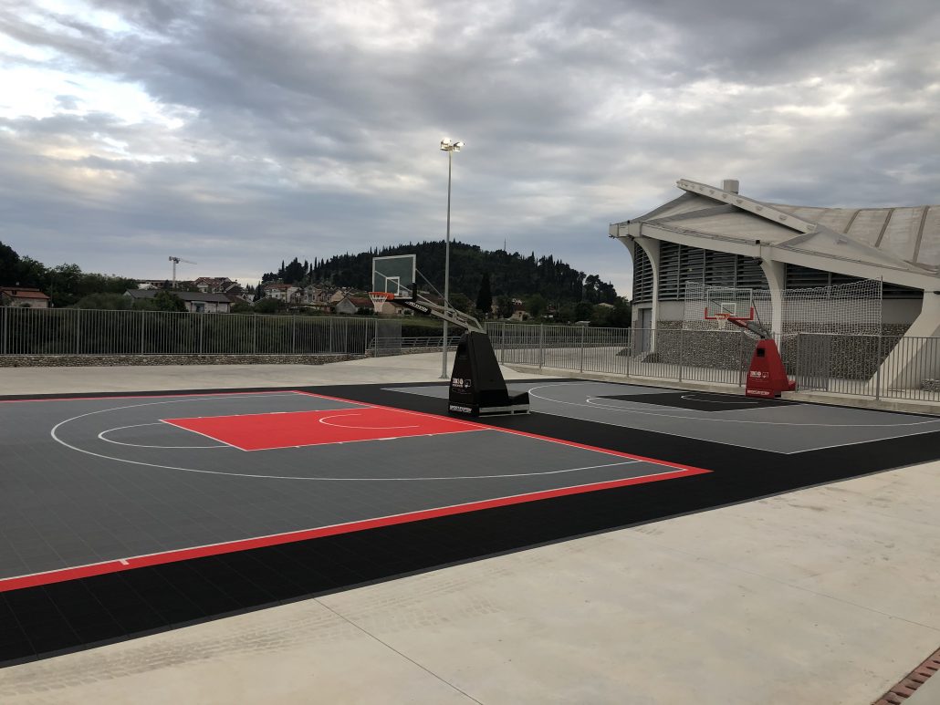 Od večeras podgorički rekreativni i profesionalni sportisti dobili i terene za košarku i basket