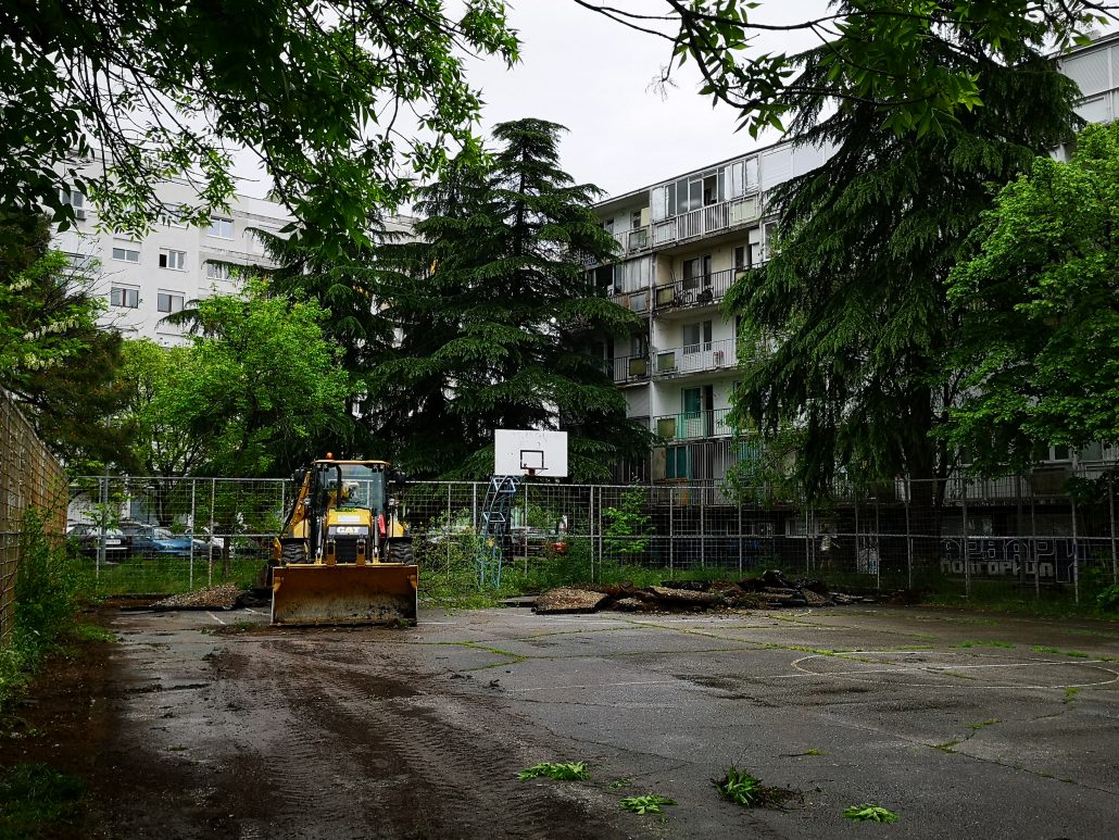 Počela rekonstrukcija igrališta iza zgrade &#8220;Simpo&#8221; u Moskovskoj ulici