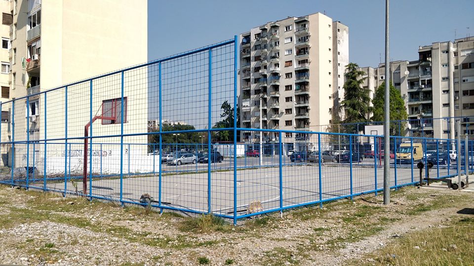 Rekonstrukcija sportskih poligona na više lokacija