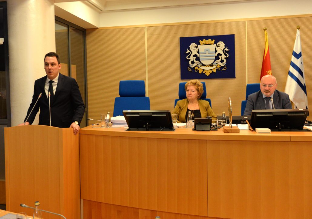 Obraćanje gradonačelnika Podgorice dr Ivana Vukovića u Skupštini Glavnog grada povodom usvajanja Zakona o slobodi vjeroispovijesti