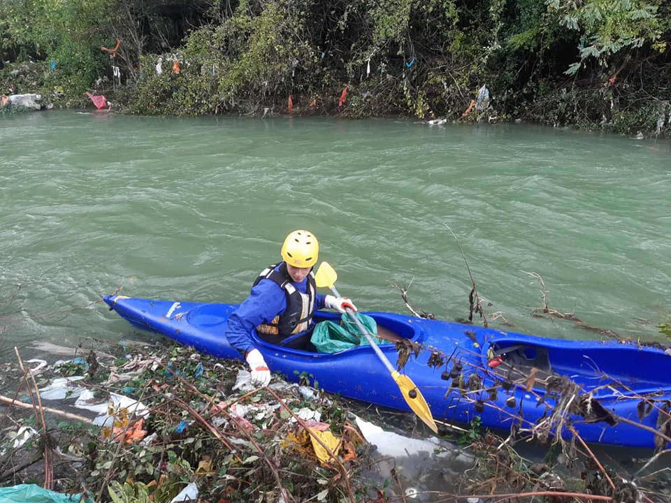Uručene zahvalnice Kajakaškom klubu „Morača“ i NVO „Naša akcija“ za doprinos čišćenju rijeke Ribnice