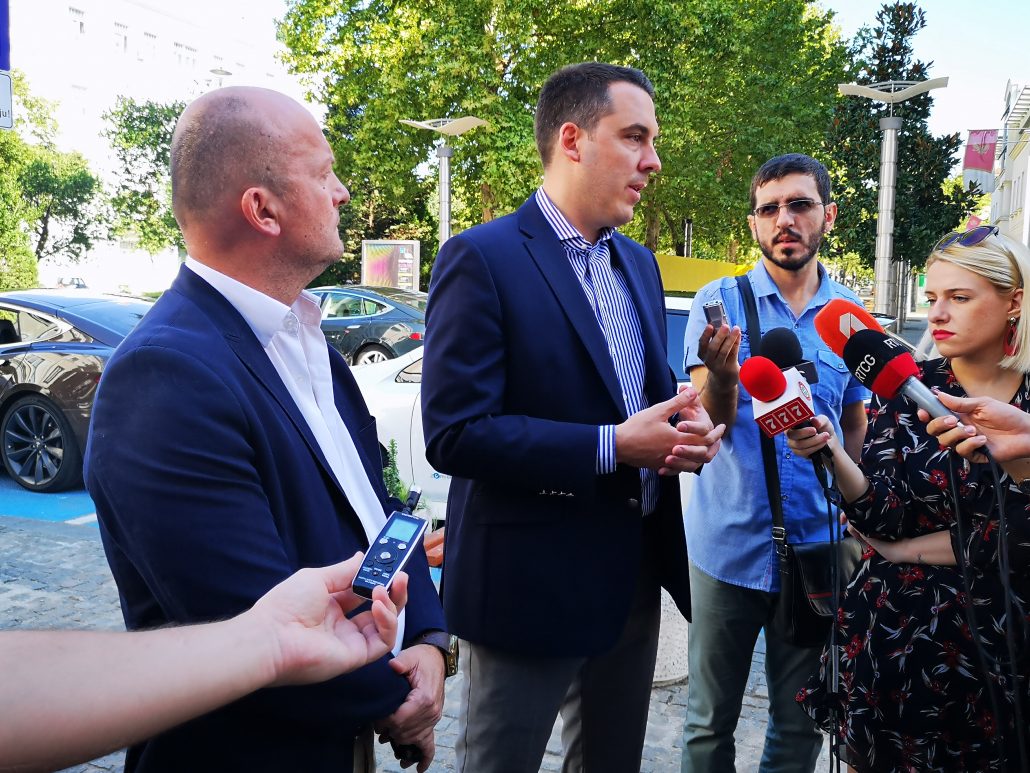 Podgorica dobila prvu javnu punionicu za električne automobile